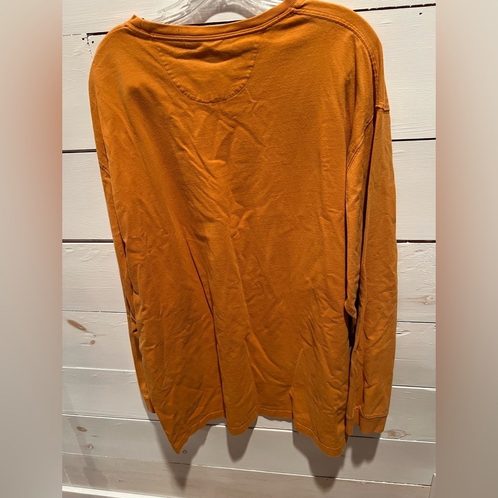 Duluth Trading Co Men's Orange Long Sleeve LongTail Tee Shirt, size XL, GUC - Picture 4 of 7
